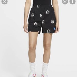 Nike Sportswear Printed Yin Yang Shorts - Medium